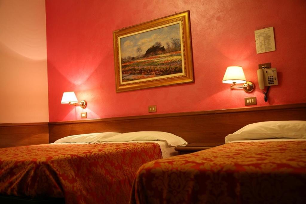 Hotel San Pellegrino Spilamberto Стая снимка